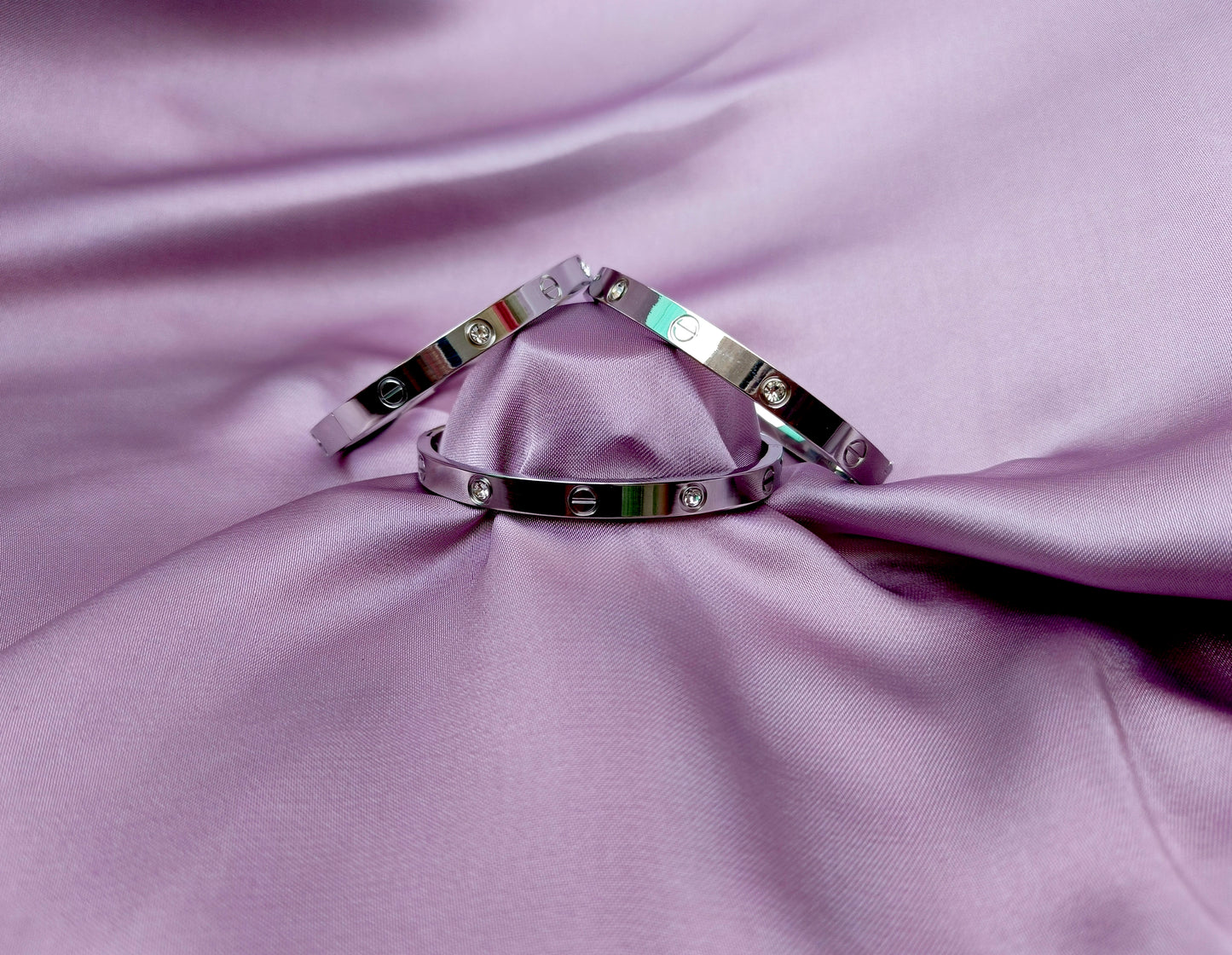 Cartier Diamond Love Bracelet White